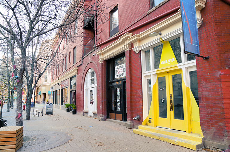 300 Main Apartments Winnipeg, Downtown Living, Fashion Boutique, The Exchange District, Clothing, Street