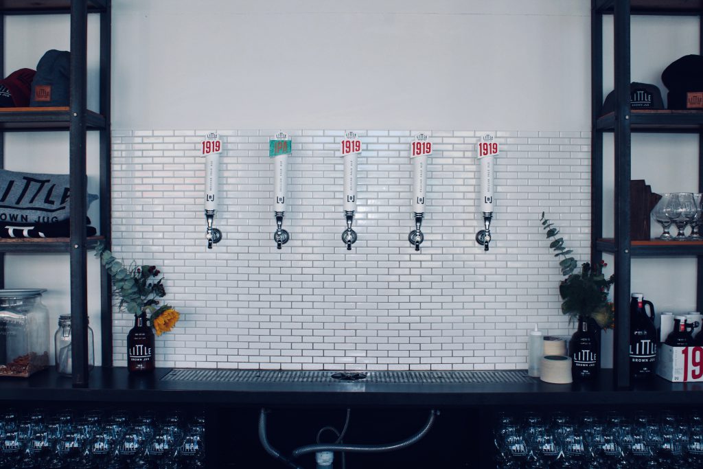 Little Brown Jug, Craft Beer, Exchange District, 300 Main Downtown Winnipeg Apartments