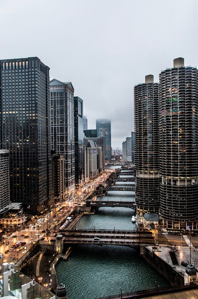 300 Main Downtown Winnipeg Apartments, Winnipeg Apartments, Downtown Winnipeg Apartments, Apartment Buildings, Apartments in Winnipeg, Chicago, High Rise Buildings in Chicago, High Rise Apartments in Chicago