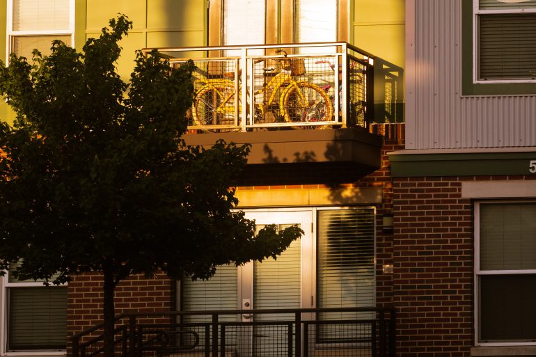 apartment living. living in an apartment, apartment lifestyle, apartment living in downtown winnipeg, winnipeg apartments, apartments in winnipeg